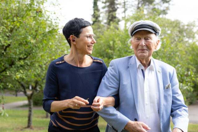 Geborgenheit im Alltag Geborgenheit im Alltag. Parkwohnstift Bad Kissingen